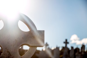 cemetery-690934_1280