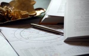 esoteric-652641_1280 by Homestage - pixabay.com